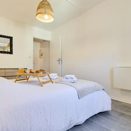 Апартаменты 3 Pilliers Car Parking Near Downtown Quiet