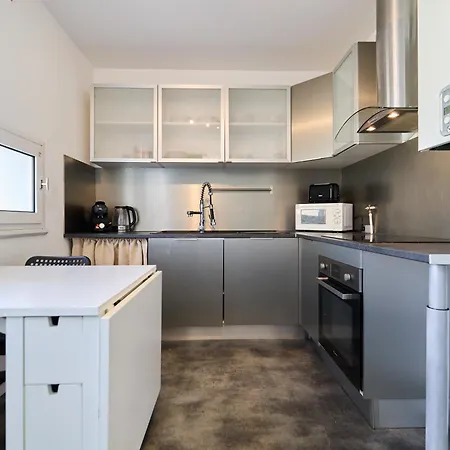 3 Pilliers Car Parking Near Downtown Quiet Apartament
