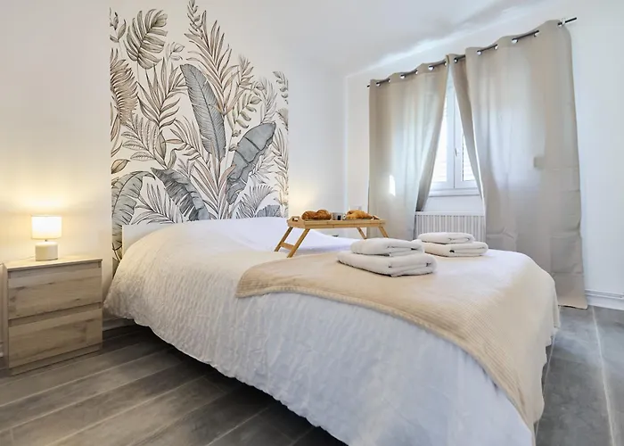 Апартаменты 3 Pilliers Car Parking Near Downtown Quiet Реймс