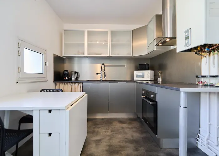 3 Pilliers Car Parking Near Downtown Quiet Апартаменты